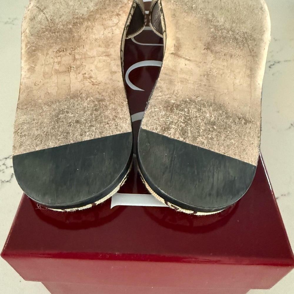 Gucci Beige and Brown GG Slide Sandals - Picture 6 of 14